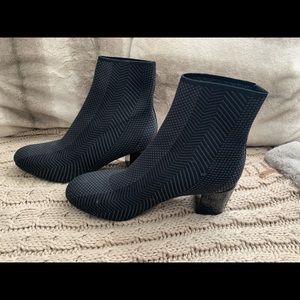 Rockport TM oaklee stretchy boots